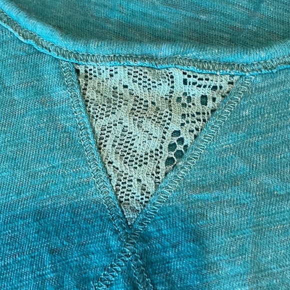 4 top bundle - Picture 6 of 8